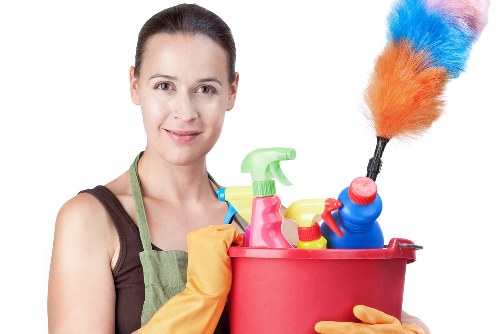Deep cleaning service for a SW12 home kitchen